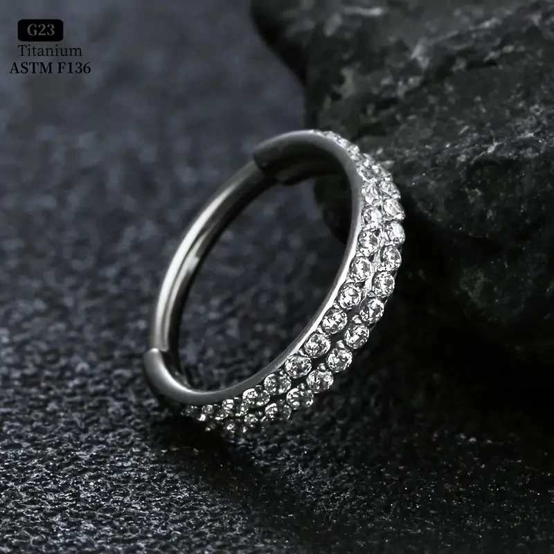Titanový piercing kroužek G23 s dvojitou řadou kamínků – 10 mm – stříbrný