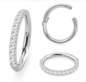 Krásný kroužek s čirými krystaly různých průměrů SGSHB10 InfinityPierce