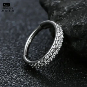 Titanový piercing kroužek G23 s dvojitou řadou kamínků – 8 mm – stříbrný